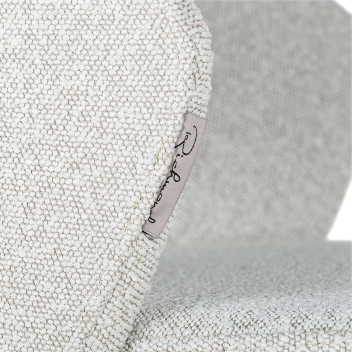 Eetkamerstoel Savoy white bouclé