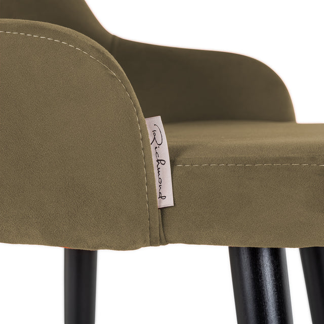 Barstoel Antony van Richmond Interiors – Luxe comfort op maat van PureWonen. Vraag naar de beste prijs.