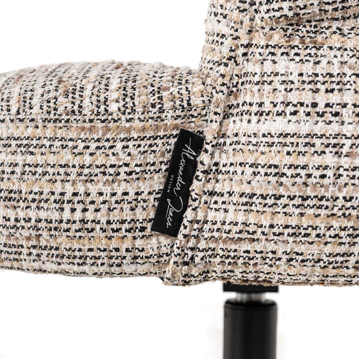 Draaistoel Chadwick beige coco (Beige coco) van Richmond Interiors - laagste prijs offerte van PureWonen