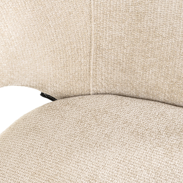 Eetkamerstoel Kenzi cream unicorn (Unicorn 11 cream) van Richmond Interiors – Luxe comfort op maat van PureWonen. Vraag naar de beste prijs.