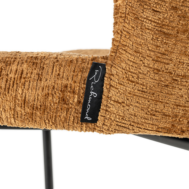Counterstoel Darby cognac fusion (Fusion cognac 28) van Richmond Interiors – Luxe comfort op maat van PureWonen. Vraag naar de beste prijs.