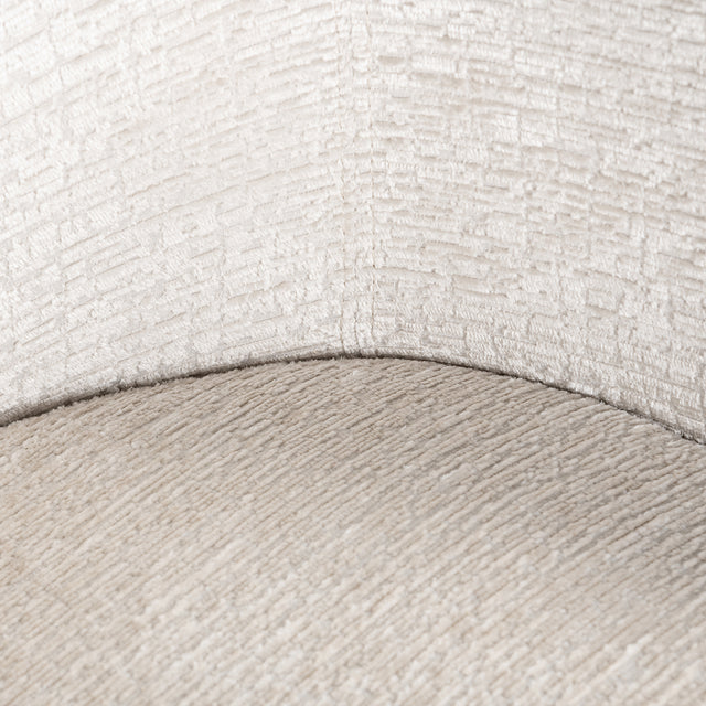 Stoel Ruby cream fusion (Fusion cream 02) van Richmond Interiors – Luxe comfort op maat van PureWonen. Vraag naar de beste prijs.