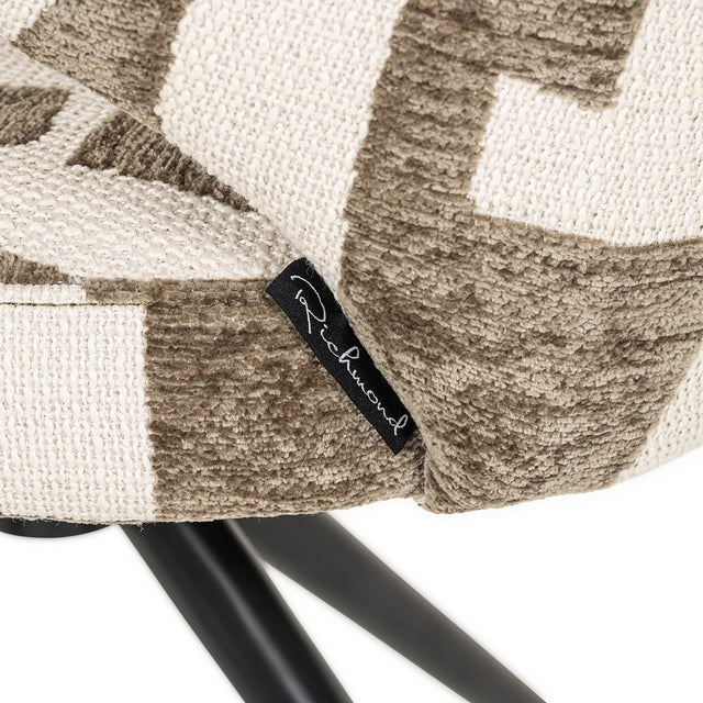 Draaistoel Milly moss graffic (Moss graffic) van Richmond Interiors – Luxe comfort op maat van PureWonen. Vraag naar de beste prijs.