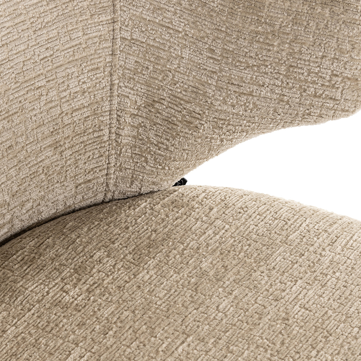 Stoel Xandra desert fusion fire retardant (FR-Fusion 109 desert) van Richmond Interiors – Luxe comfort op maat van PureWonen. Vraag naar de beste prijs.