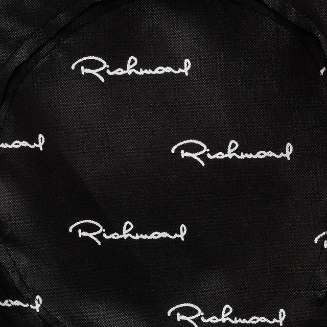 Poef Holly lovely cream (Be Lovely 11 Cream) van Richmond Interiors – Luxe comfort op maat van PureWonen. Vraag naar de beste prijs.