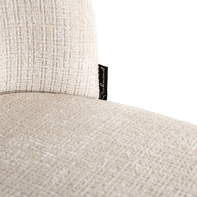 Stoel Elvi beige chenille fire retardant (Niagara 902 beige Chenille) van Richmond Interiors – Luxe comfort op maat van PureWonen. Vraag naar de beste prijs.