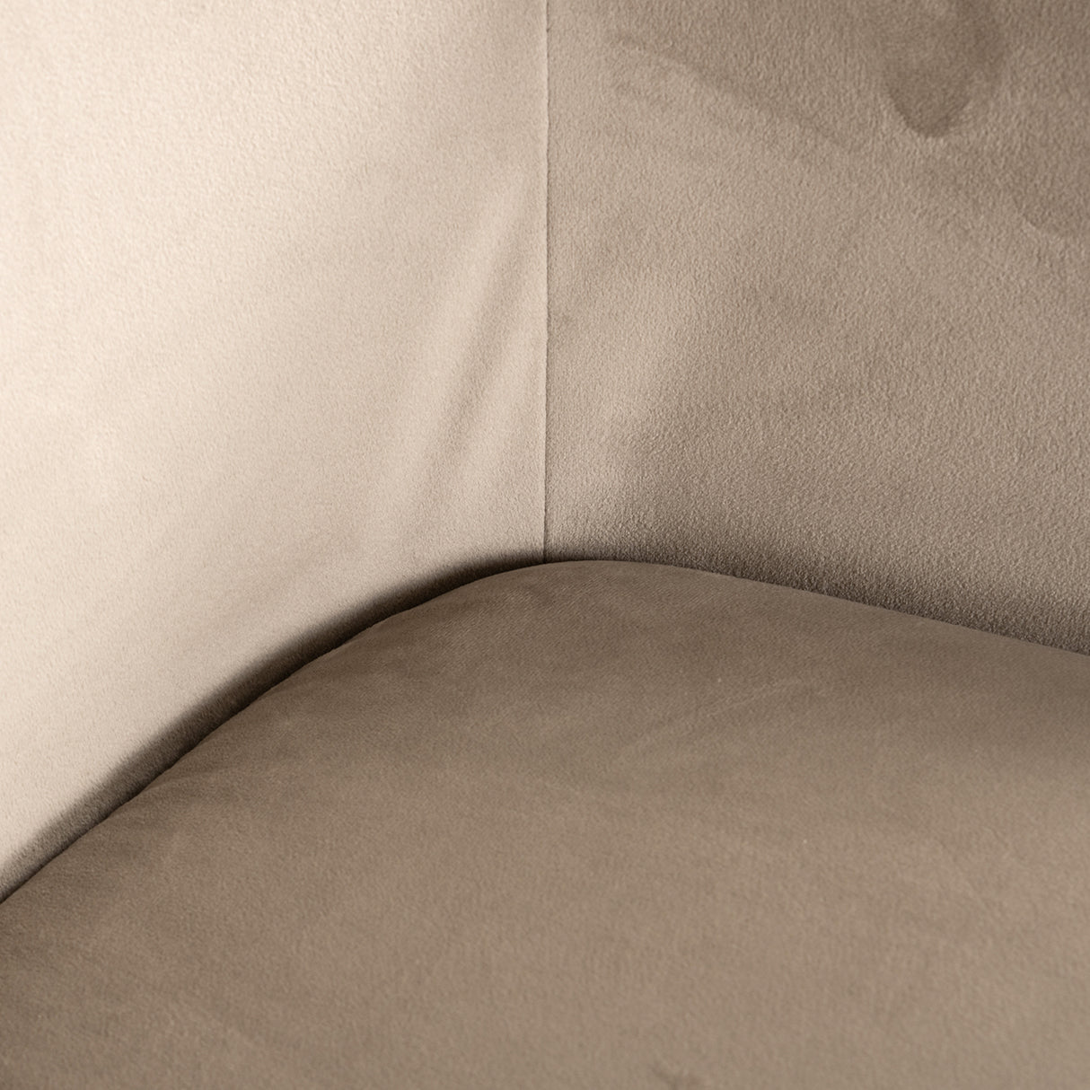 Draaistoel Lisonne be trendy nature / khaki velvet (Be Trendy 01 Nature) van Richmond Interiors – Luxe comfort op maat van PureWonen. Vraag naar de beste prijs.