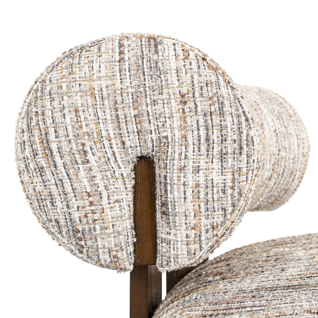 Fauteuil Arabella greige coco (Greige coco) van Richmond Interiors – Luxe comfort op maat van PureWonen. Vraag naar de beste prijs.