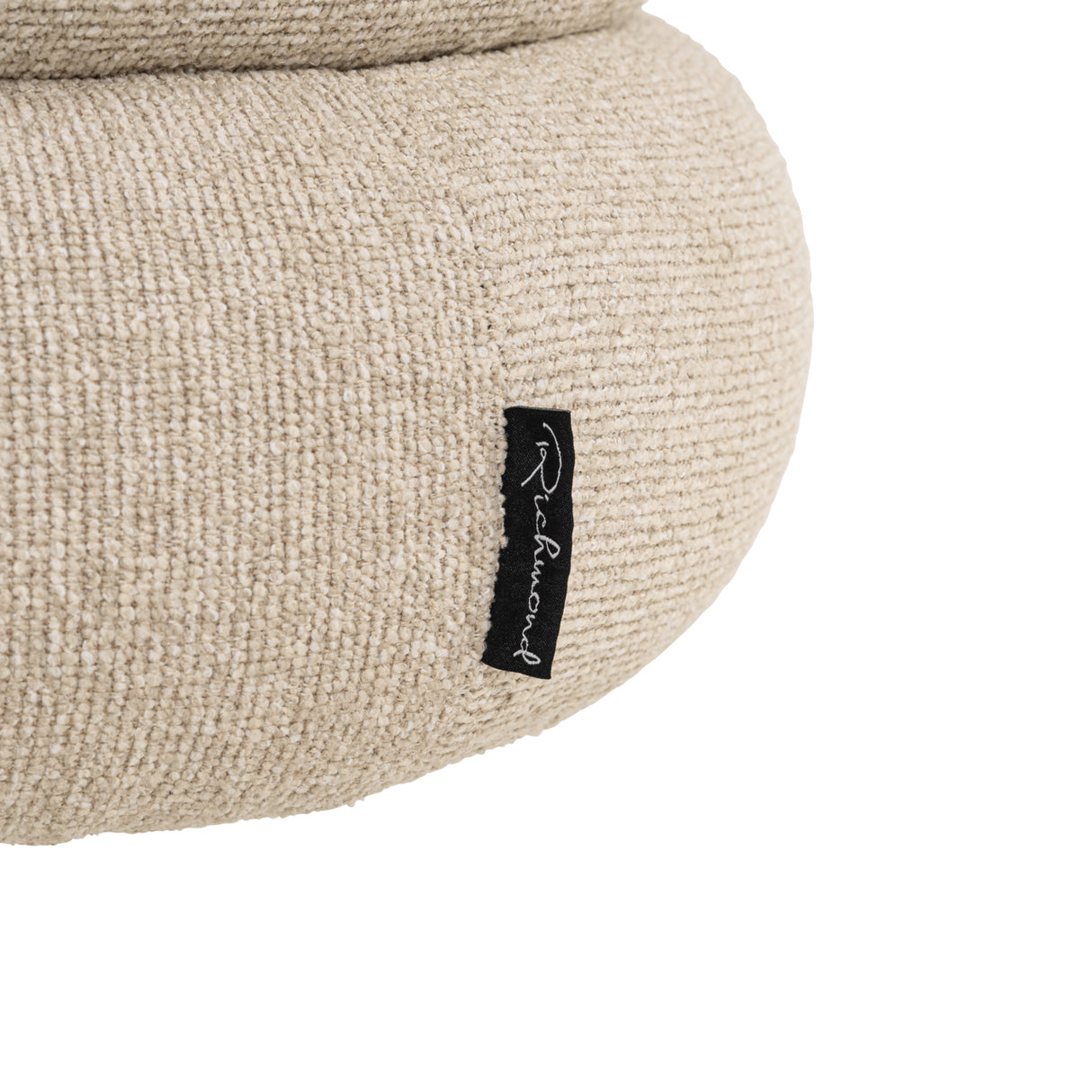 Eetkamerstoel Alexis biscotti swivel van Richmond Interiors – Luxe comfort op maat van PureWonen. Vraag naar de beste prijs.
