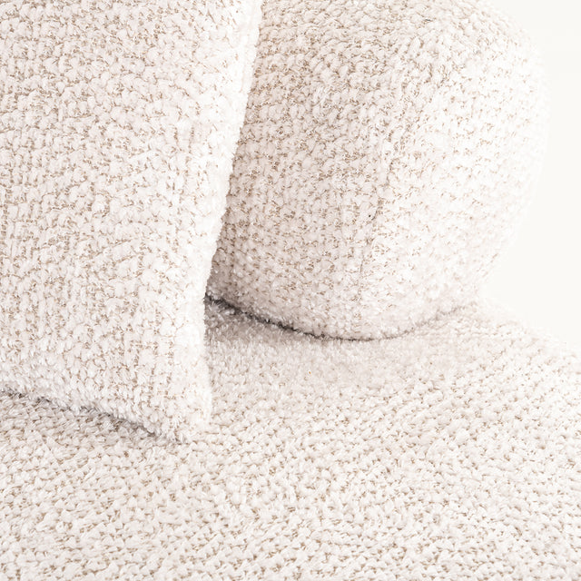 Daybed Tivola (Be Lovely 11 Cream) van Richmond Interiors – Luxe comfort op maat van PureWonen. Vraag naar de beste prijs.