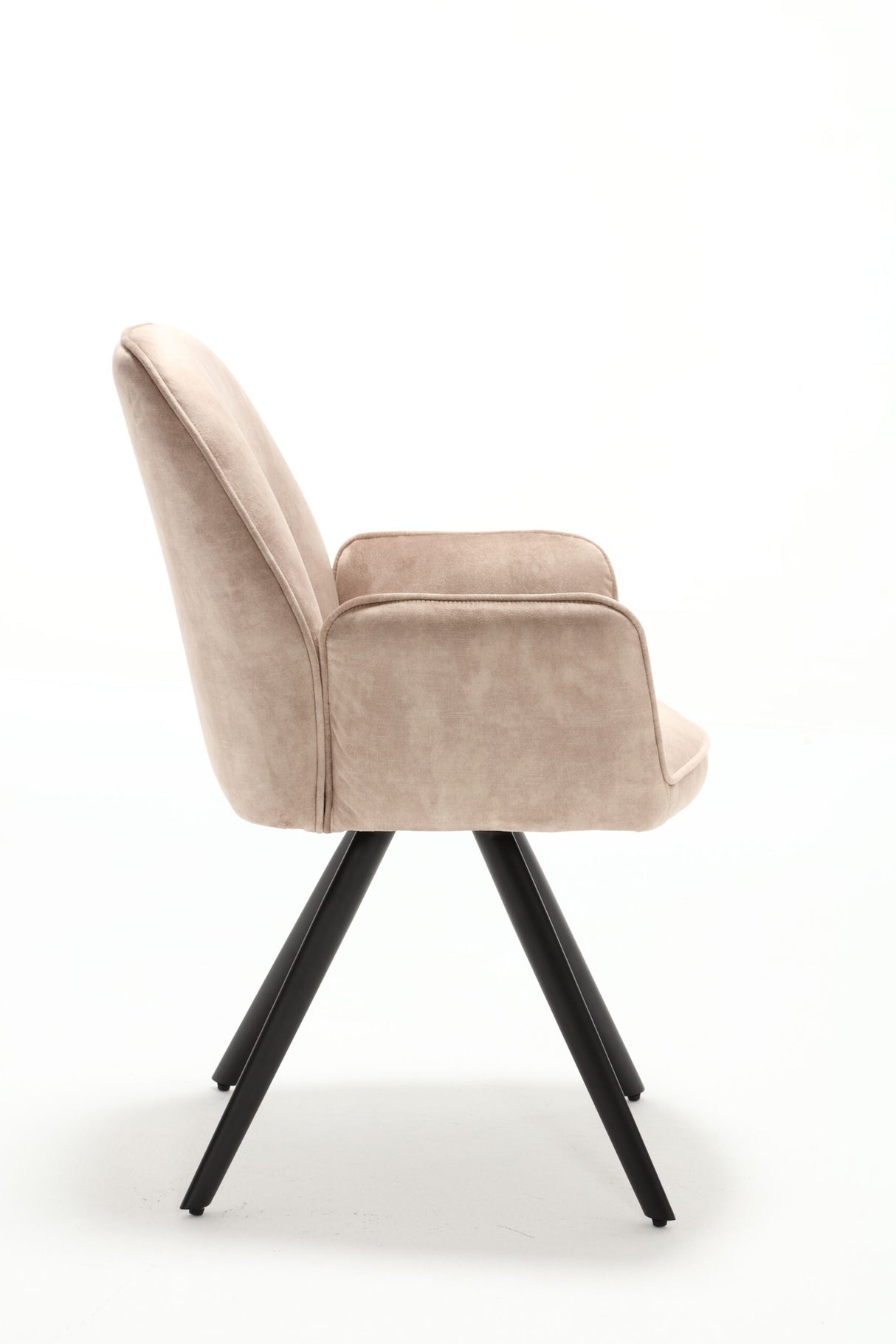 Eetkamerstoel Nova | Beige (set of 2) van PureWonen – Luxe comfort op maat van PureWonen. Vraag naar de beste prijs.