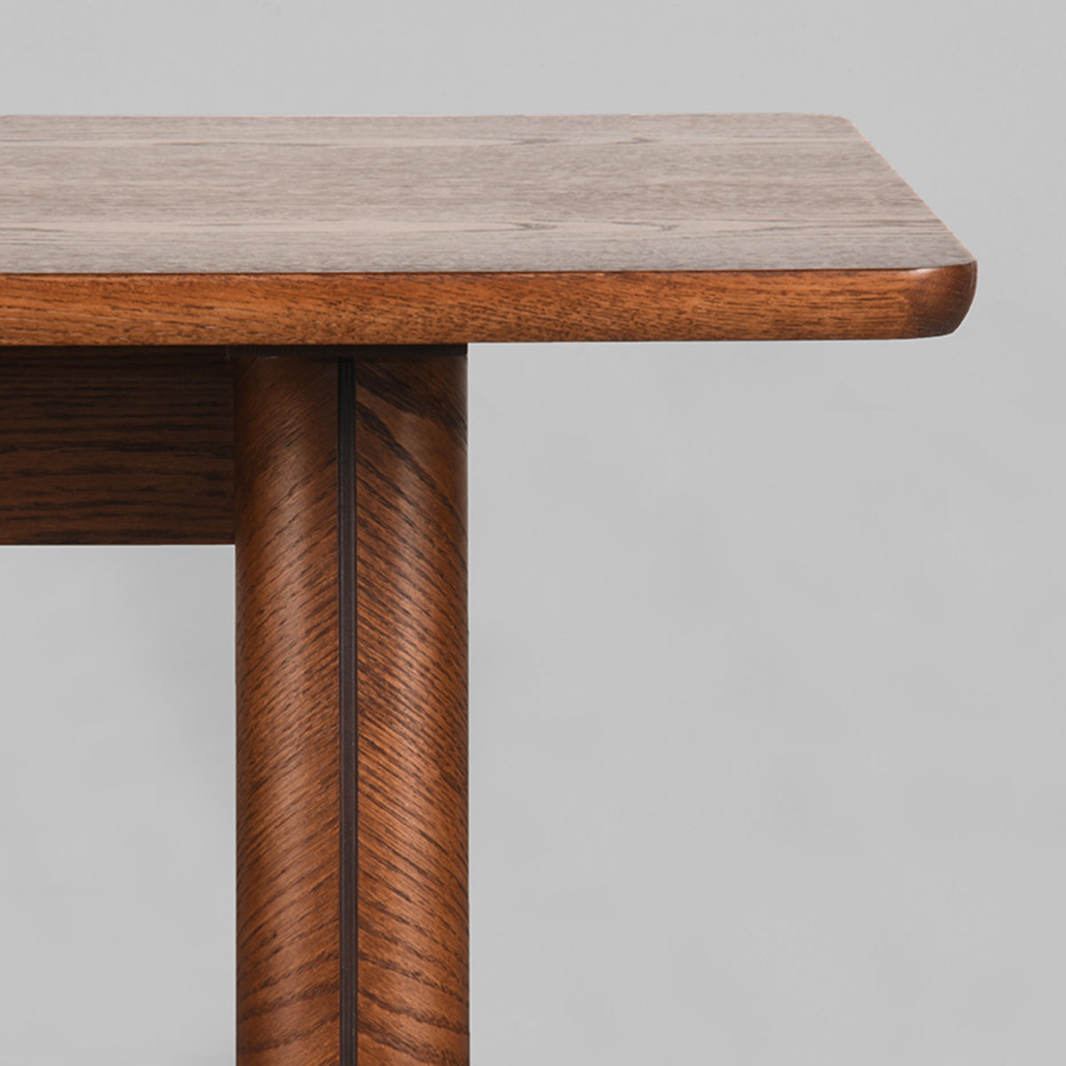 LABEL51 Salontafel Jule - Walnoot - Eiken - 140 cm van LABEL51 – Luxe comfort op maat van PureWonen. Vraag naar de beste prijs.