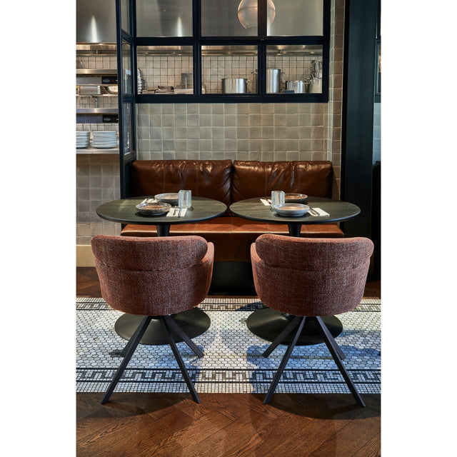 Fenne Draaibare Eetkamerstoel Geweven Stof Chestnut van WOOOD – Luxe comfort op maat van PureWonen. Vraag naar de beste prijs.