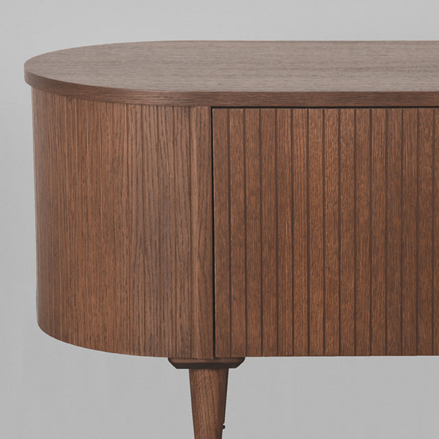 LABEL51 Tv-meubel Oliva - Walnoot - Eiken - Tv-Meubel 220 cm van LABEL51 – Luxe comfort op maat van PureWonen. Vraag naar de beste prijs.