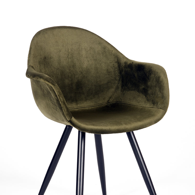 LABEL51 Eetkamerstoel Forli - Army green - Fluweel van LABEL51 – Luxe comfort op maat van PureWonen. Vraag naar de beste prijs.