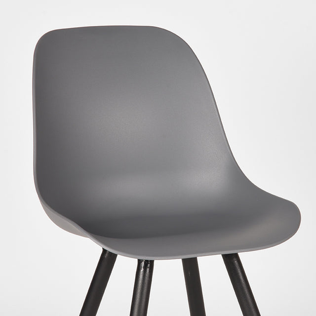 LABEL51 Eetkamerstoel Monza - Antraciet - Kunststof van LABEL51 – Luxe comfort op maat van PureWonen. Vraag naar de beste prijs.