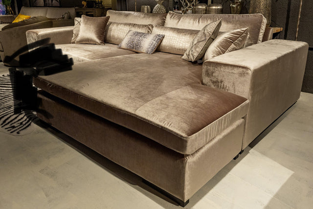 Hulk lounge stof Kemer van PureWonen – Luxe comfort op maat van PureWonen. Vraag naar de beste prijs.