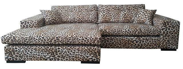 Hulk loungebank stof PANTER print van PureWonen – Luxe comfort op maat van PureWonen. Vraag naar de beste prijs.