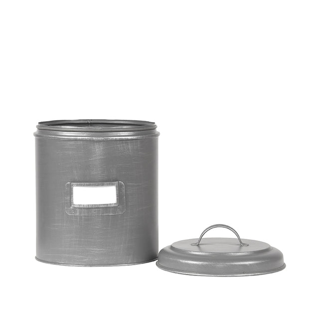 LABEL51 Opbergblik - Antiek grijs - Metaal - XXL - 21x21x29 cm van LABEL51 – Luxe comfort op maat van PureWonen. Vraag naar de beste prijs.