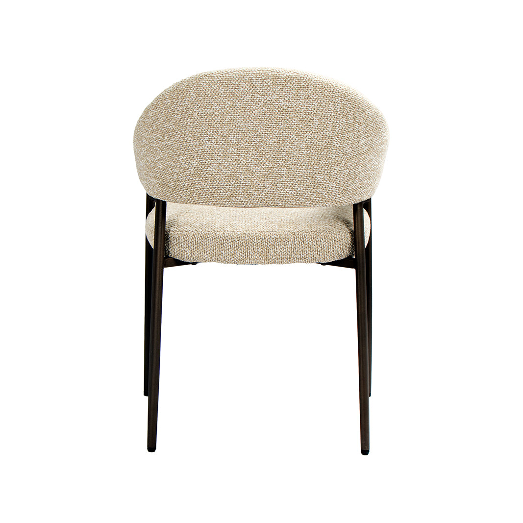 LABEL51 Eetkamerstoel Sora - Naturel - Royal Boucle van LABEL51 – Luxe comfort op maat van PureWonen. Vraag naar de beste prijs.