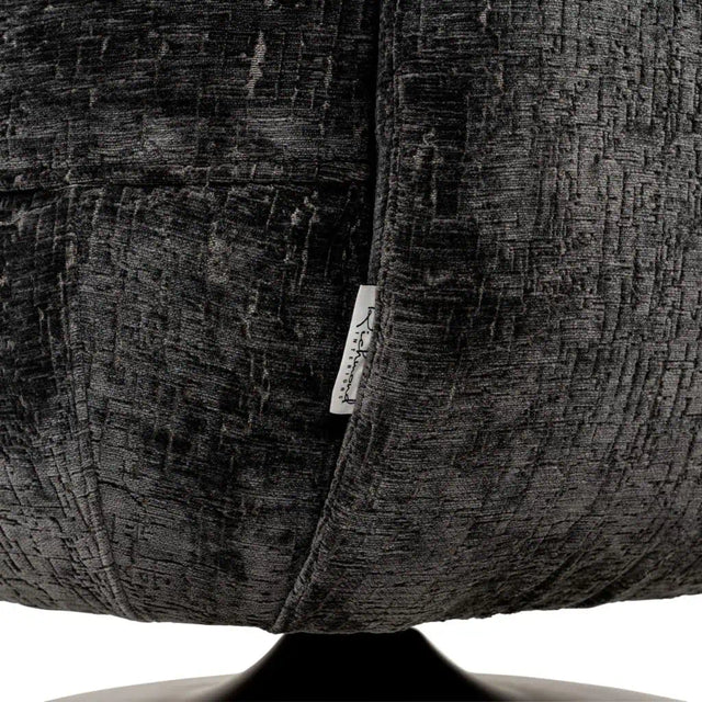 Draaifauteuil Turner graphite island (Island graphite 66) van Richmond Interiors – Luxe comfort op maat van PureWonen. Vraag naar de beste prijs.