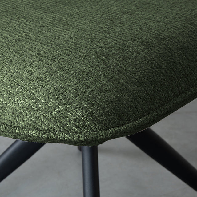 LABEL51 Eetkamerstoel Finn - Forest - Boucle van LABEL51 – Luxe comfort op maat van PureWonen. Vraag naar de beste prijs.