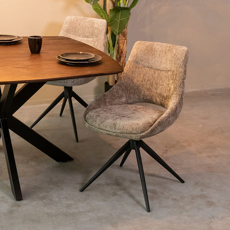 LABEL51 Eetkamerstoel Marlow - Hunter - Elite van LABEL51 – Luxe comfort op maat van PureWonen. Vraag naar de beste prijs.
