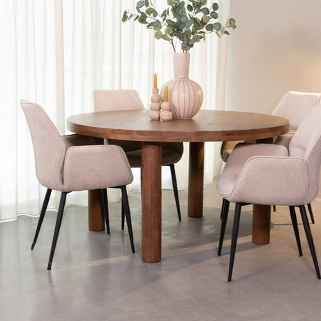LABEL51 Eetkamertafel Elly - Nature - Mangohout - 140x140 cm van LABEL51 – Luxe comfort op maat van PureWonen. Vraag naar de beste prijs.
