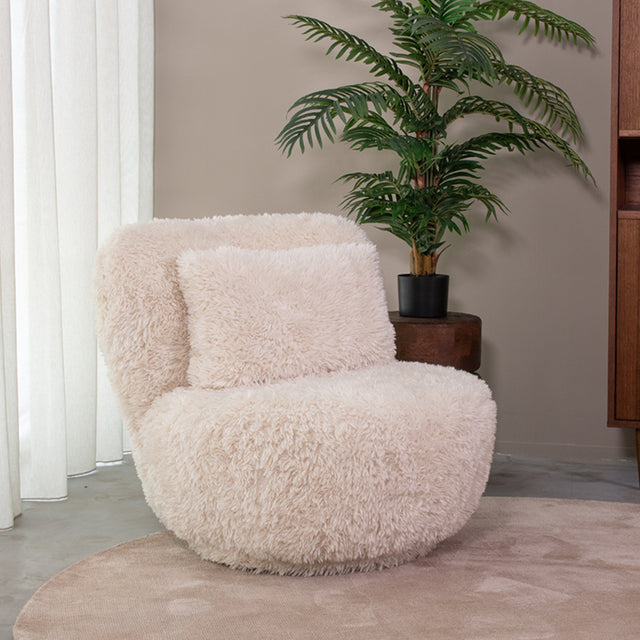 LABEL51 Fauteuil Doodle - Crème - Fluffy van LABEL51 – Luxe comfort op maat van PureWonen. Vraag naar de beste prijs.