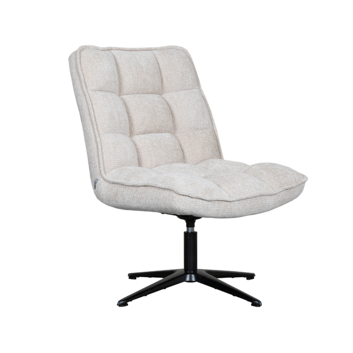 LABEL51 Fauteuil Vince - Naturel - Elite van LABEL51 – Luxe comfort op maat van PureWonen. Vraag naar de beste prijs.