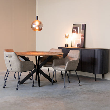 LABEL51 Eetkamerstoel Lenny - Taupe - Microfiber van LABEL51 – Luxe comfort op maat van PureWonen. Vraag naar de beste prijs.