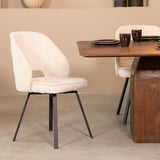 LABEL51 Eetkamerstoel Lewis - Crème - Fluweel van LABEL51 – Luxe comfort op maat van PureWonen. Vraag naar de beste prijs.