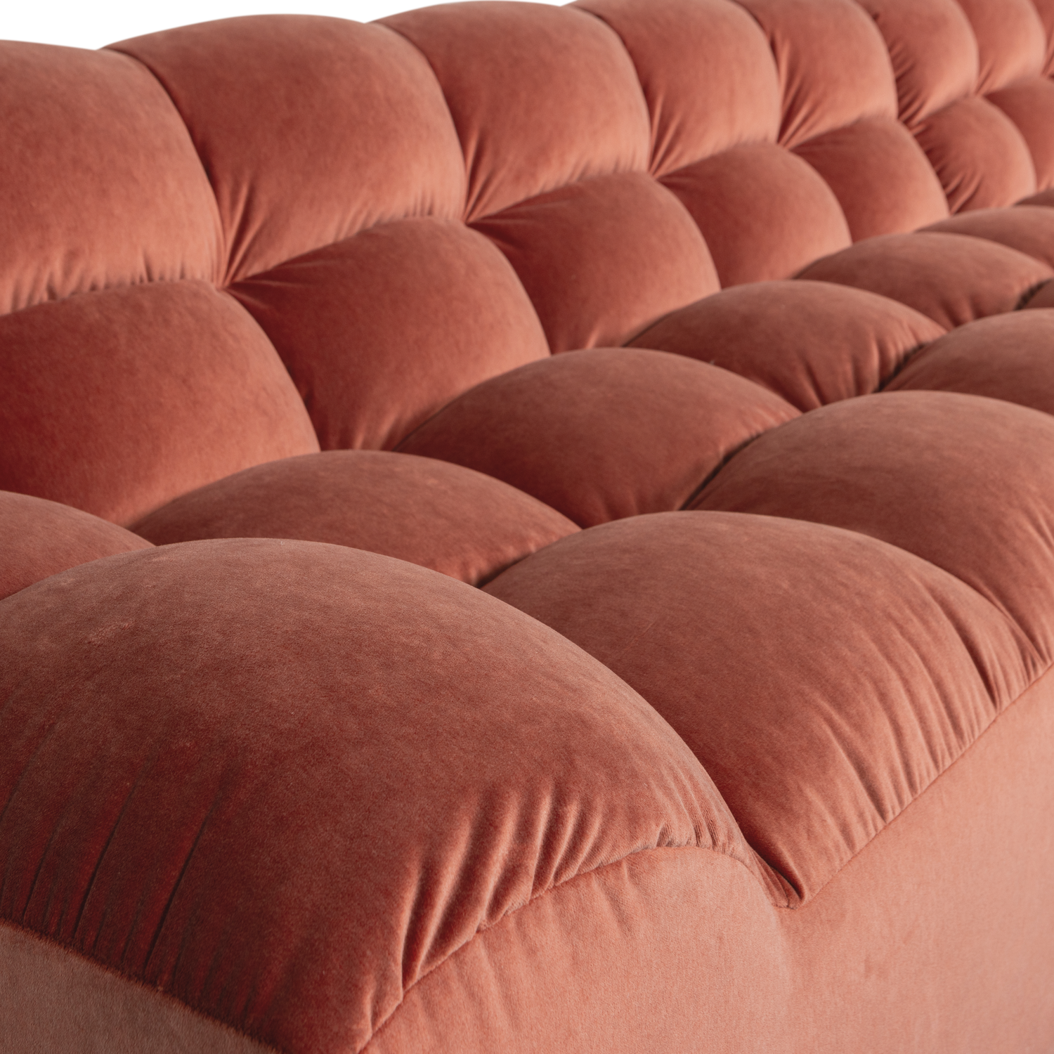 Allure Chaise Longue Rechts Velvet Blush van WOOOD – Luxe comfort op maat van PureWonen. Vraag naar de beste prijs.