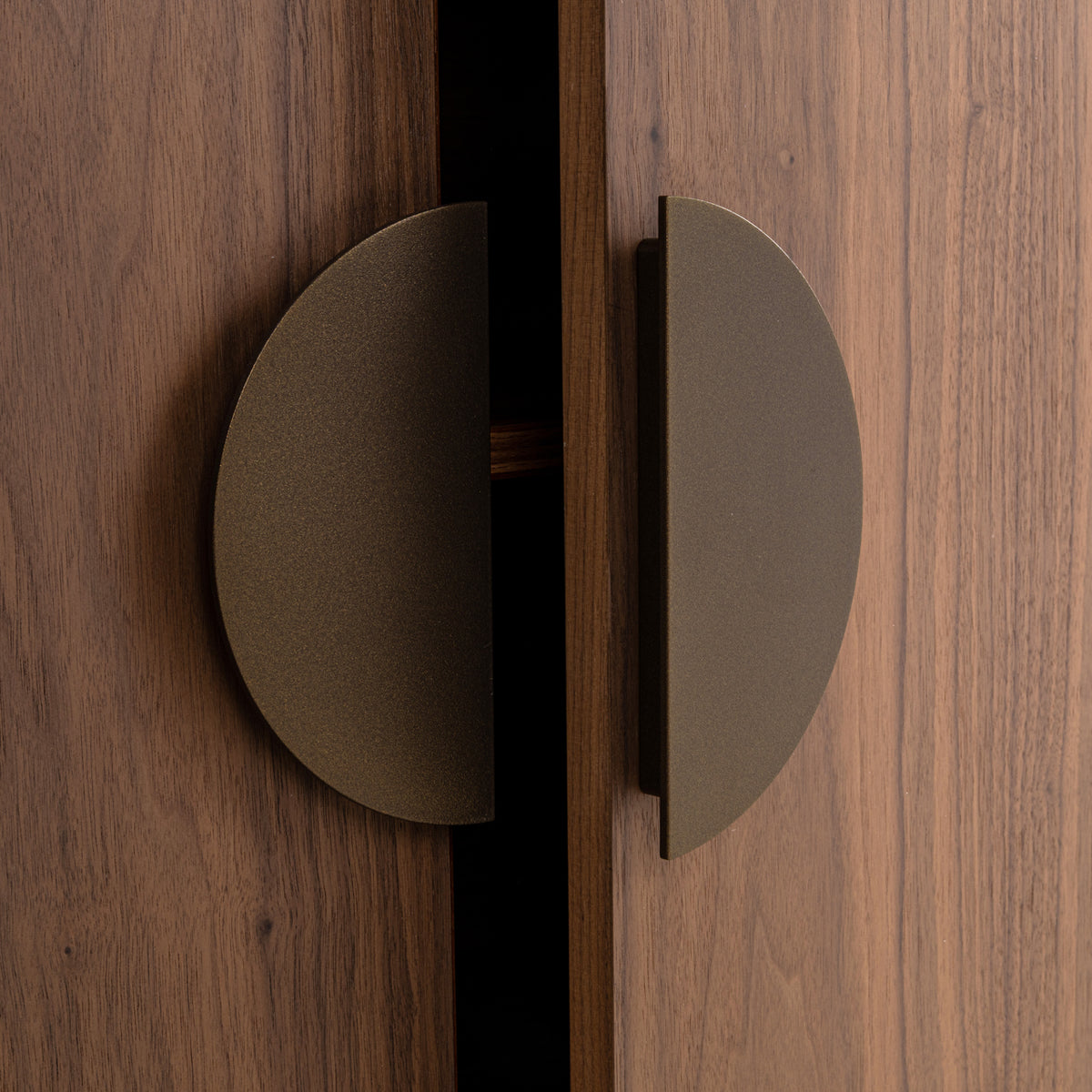 Wandkast Windsor walnut – Richmond Interiors (afbeelding 9)