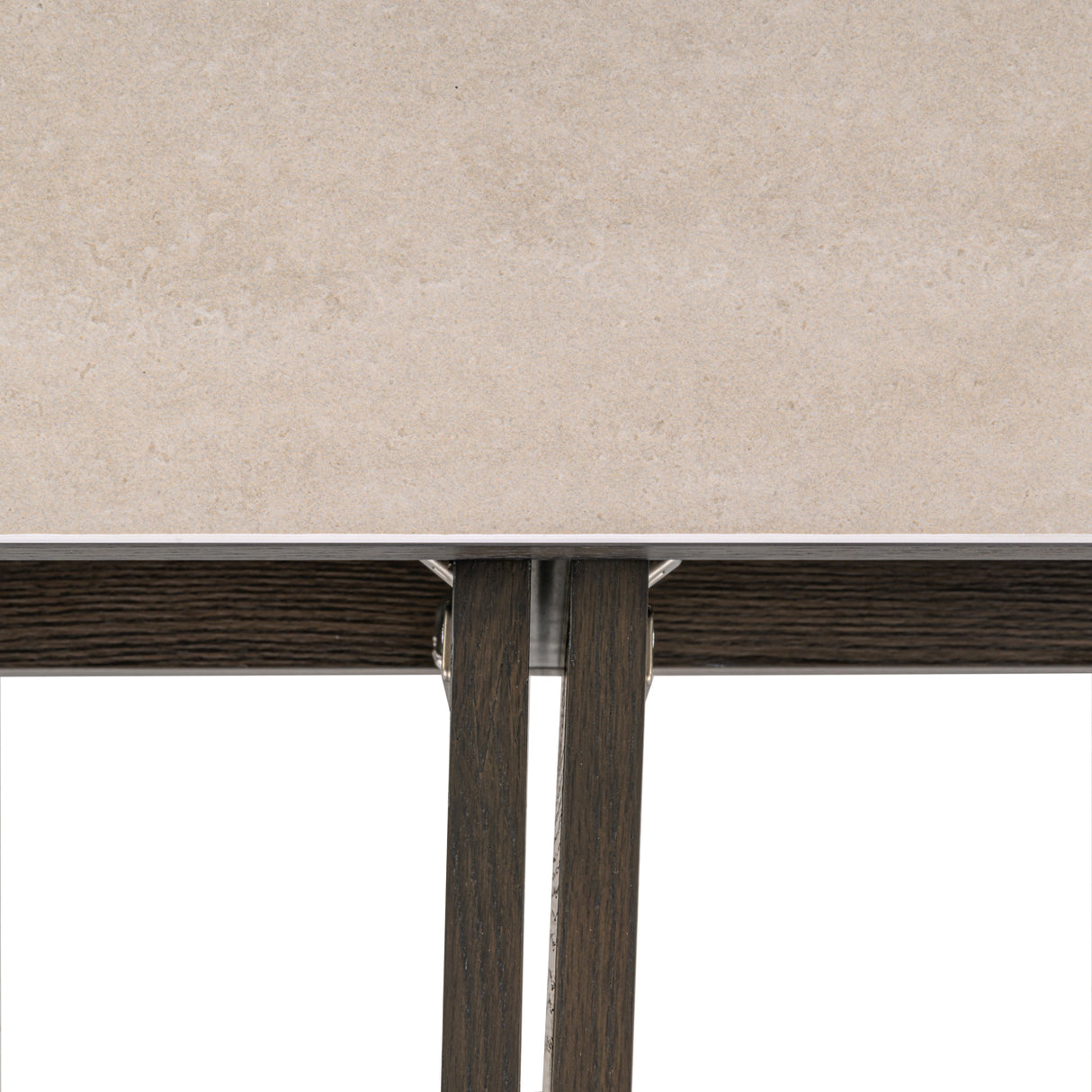 TV-meubel Nando brown van Richmond Interiors – Luxe comfort op maat van PureWonen. Vraag naar de beste prijs.