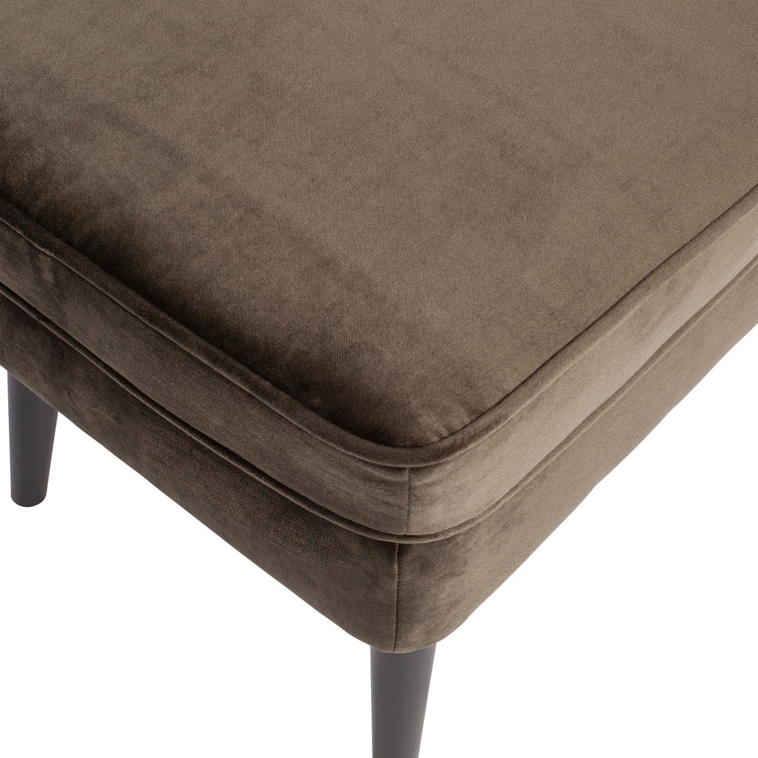 Rocco Hocker Fluweel Warm Groen van WOOOD – Luxe comfort op maat van PureWonen. Vraag naar de beste prijs.