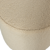 Sara Poef Hoog Teddy Sand 46x O46 van WOOOD – Luxe comfort op maat van PureWonen. Vraag naar de beste prijs.