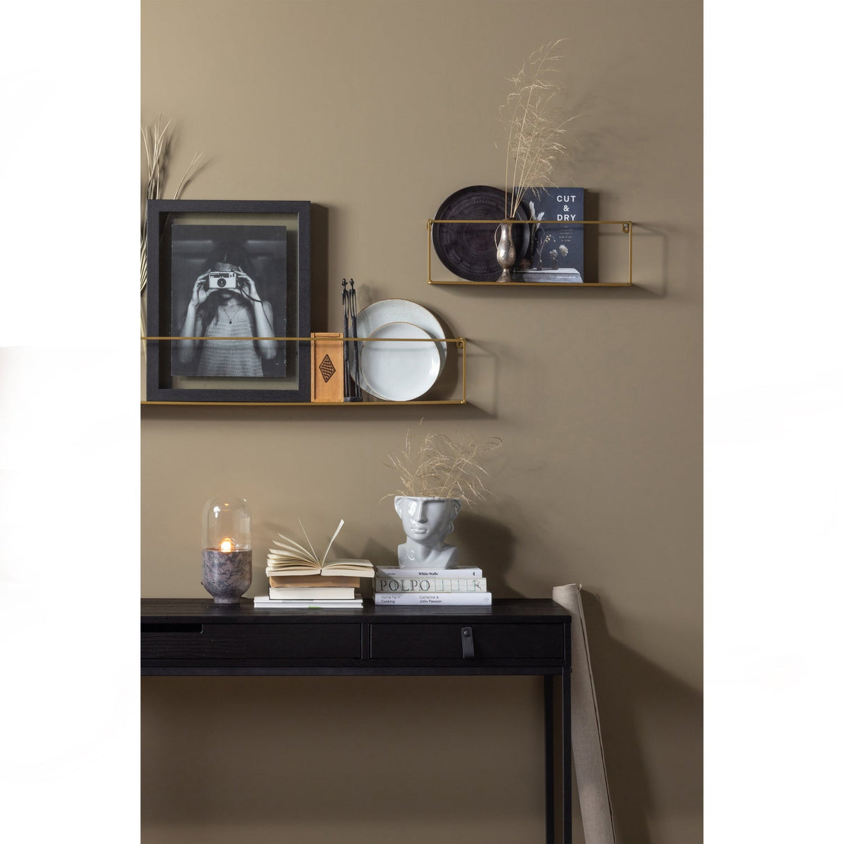 Silas Sidetable Essen Blacknight [Fsc] van WOOOD – Luxe comfort op maat van PureWonen. Vraag naar de beste prijs.