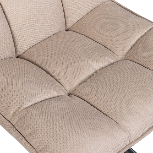 Jouke Draaifauteuil Zand van WOOOD – Luxe comfort op maat van PureWonen. Vraag naar de beste prijs.