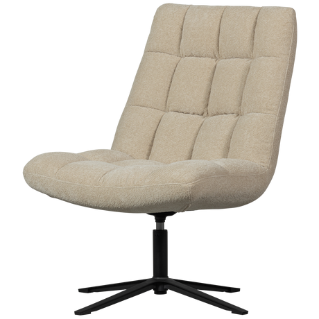 Job Draaifauteuil Boucle Zand van WOOOD – Luxe comfort op maat van PureWonen. Vraag naar de beste prijs.
