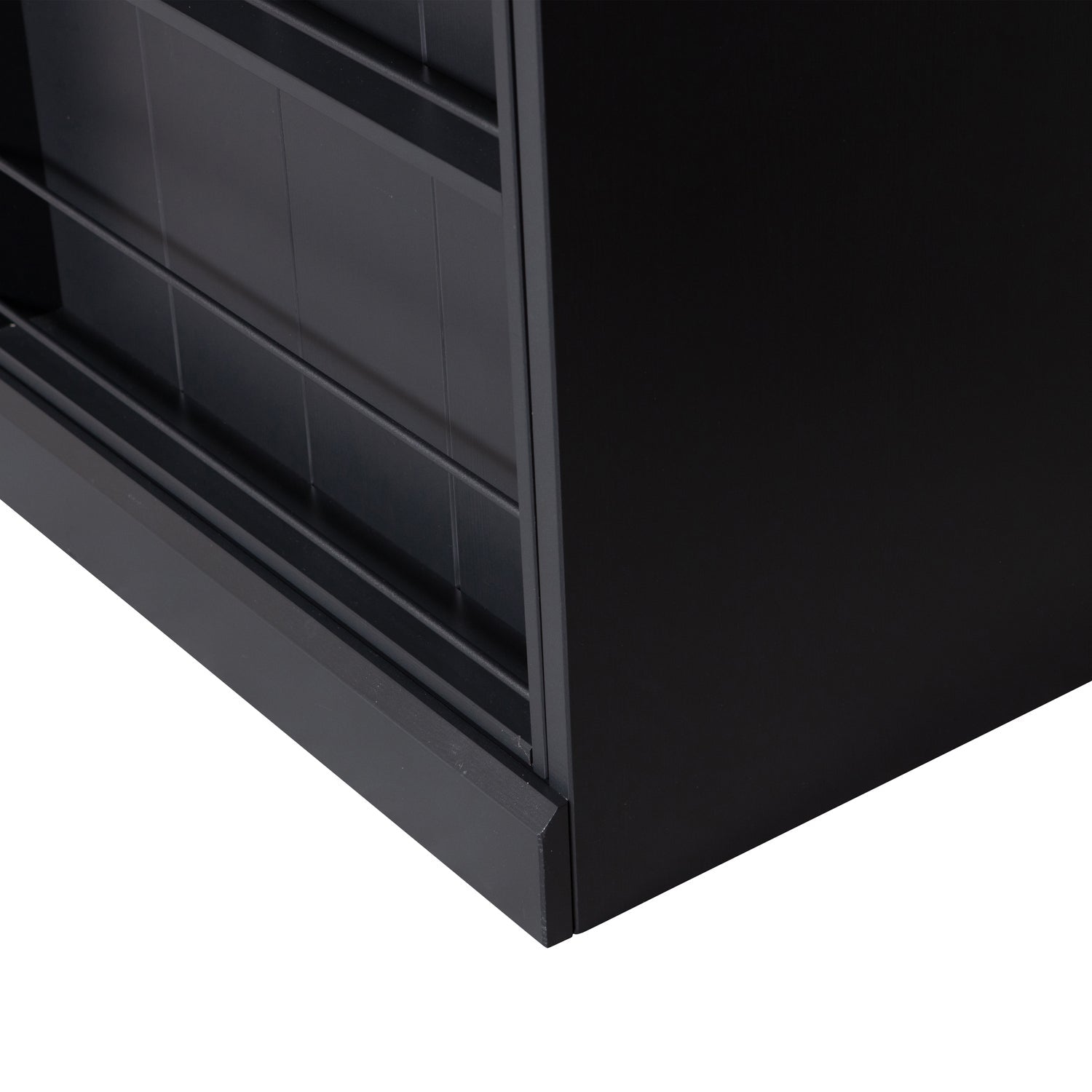 Swing Schuifdeurkast Grenen Geschuurd Mat Zwart [Fsc] van WOOOD – Luxe comfort op maat van PureWonen. Vraag naar de beste prijs.