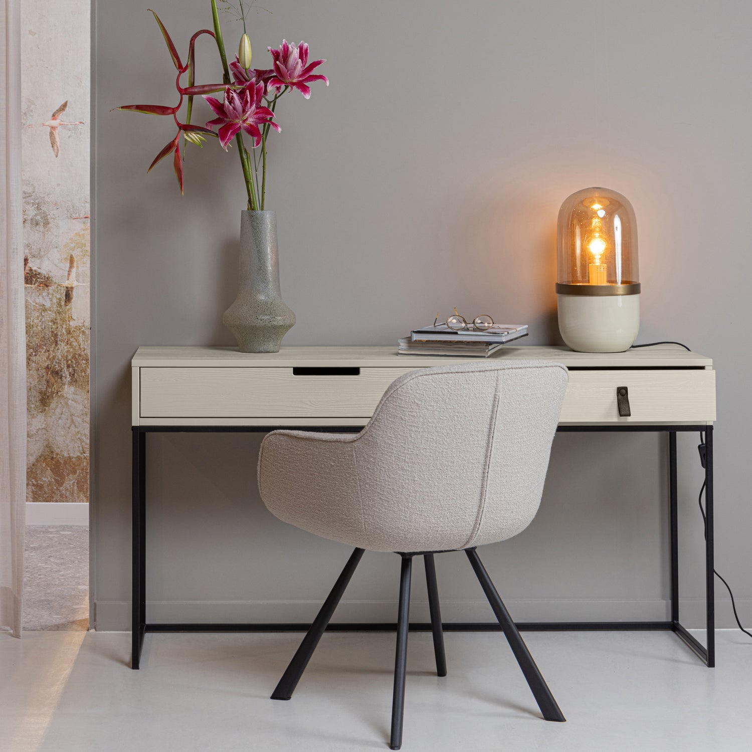 Silas Sidetable Grenen Dust [Fsc] van WOOOD – Luxe comfort op maat van PureWonen. Vraag naar de beste prijs.