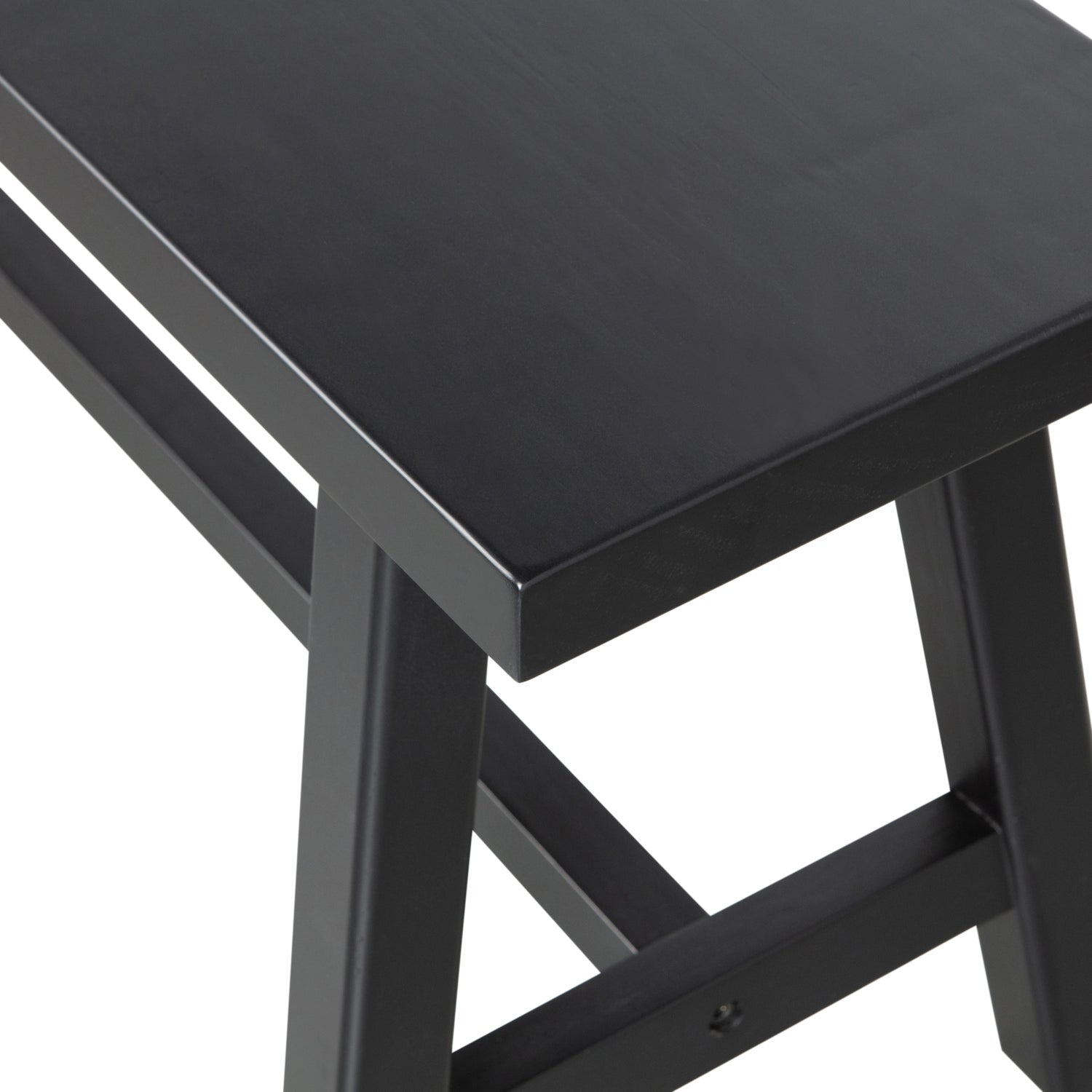 Imme Bankje Hout Zwart 110 Cm van WOOOD – Luxe comfort op maat van PureWonen. Vraag naar de beste prijs.