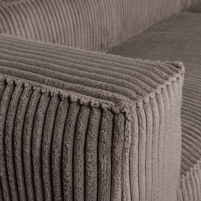 Bean Hoekbank Rechts Grove Ribstof Mud van WOOOD – Luxe comfort op maat van PureWonen. Vraag naar de beste prijs.