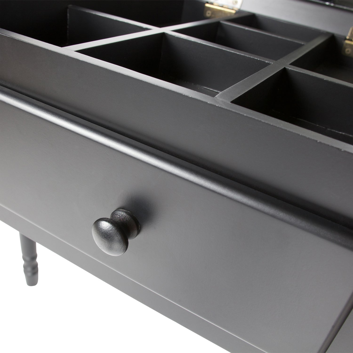 Romy Hal/Kaptafel Hout Zwart van WOOOD – Luxe comfort op maat van PureWonen. Vraag naar de beste prijs.