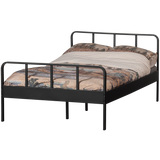 Mees Bed Twijfelaar Metaal Zwart 120x200 Cm van WOOOD – Luxe comfort op maat van PureWonen. Vraag naar de beste prijs.
