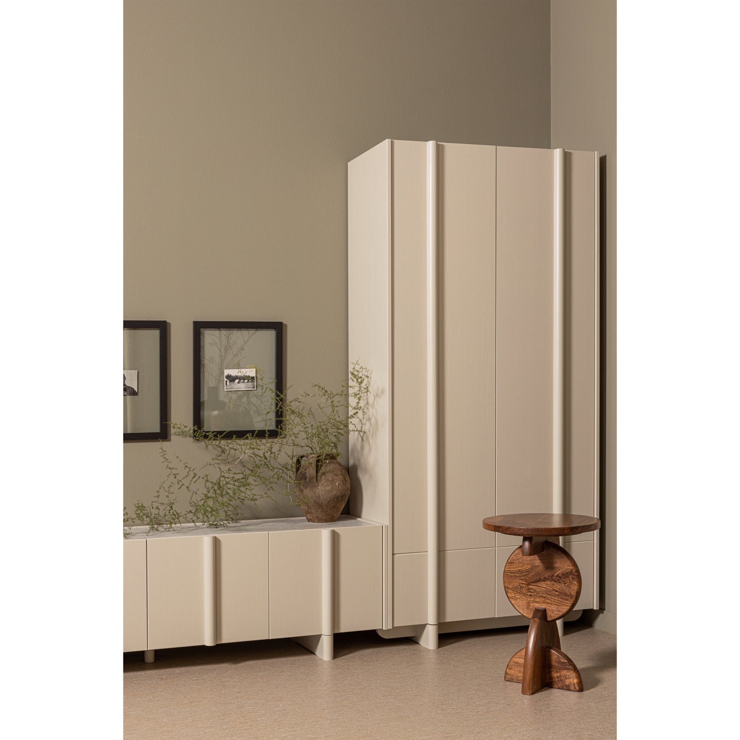 BASU OPBERGKAST GRENEN DUST [fsc] van WOOOD – Luxe comfort op maat van PureWonen. Vraag naar de beste prijs.