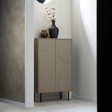 Cadiz Opbergkast Grenen Mud [Fsc] van WOOOD – Luxe comfort op maat van PureWonen. Vraag naar de beste prijs.