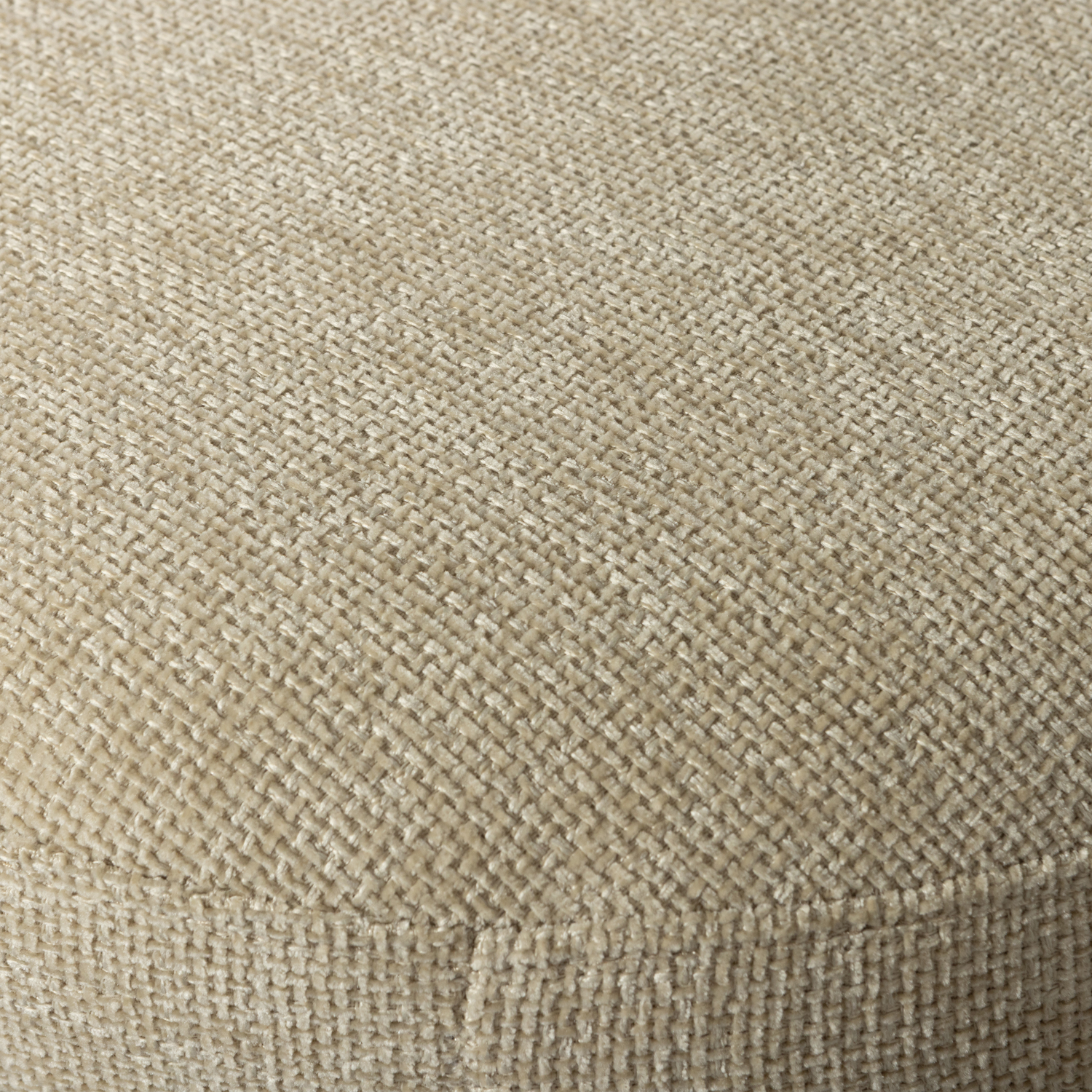 Charlie Gestoffeerde Kruk Naturel van WOOOD – Luxe comfort op maat van PureWonen. Vraag naar de beste prijs.