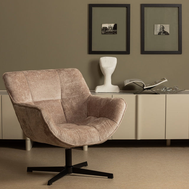 Wibo Draaifauteuil Taupe van WOOOD – Luxe comfort op maat van PureWonen. Vraag naar de beste prijs.